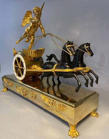 Pendule Empire "Char de l'Amour" en bronze - Jean Simon Deverberie