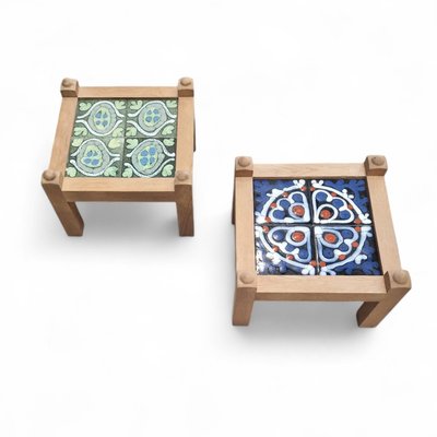 Coppia di tavoli d'appoggio in legno, Guillerme Et Chambron, ceramica DanikowskI