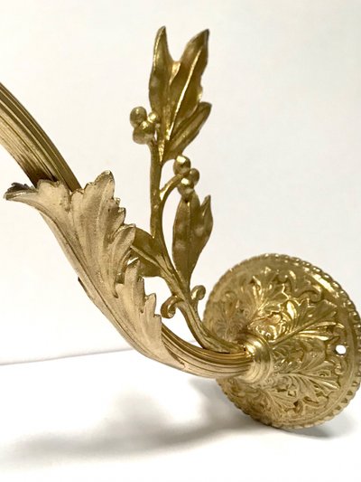 Applique murale en bronze doré Art-nouveau abat-jour en pâte de verre  signé Muller Frères 