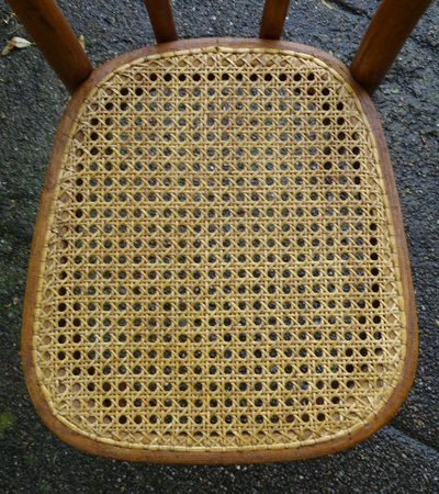 Set of 4 Bistrot 3/4 chairs from 1910 with cane seats Thonet / Kohn
