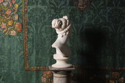 Venere italica, busto in marmo di Casanova, 1850 circa.