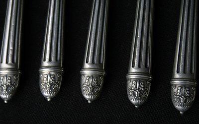 12 dessert knives thicket solid silver