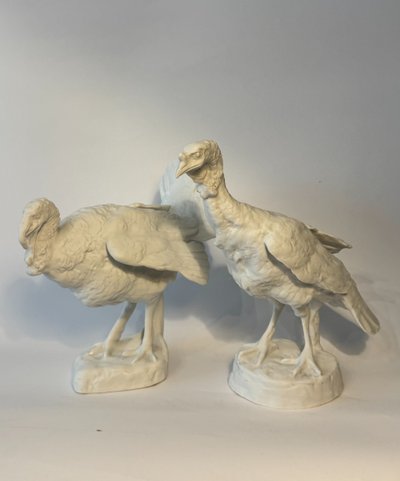 Couple of turkeys in porcelain bisque - Mariano Benlliure - Santa Clara de Vigo