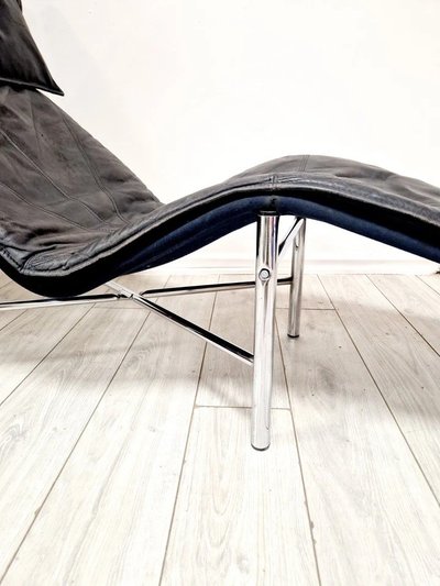 Tord Bjorklund Skye Swedish chaise longue