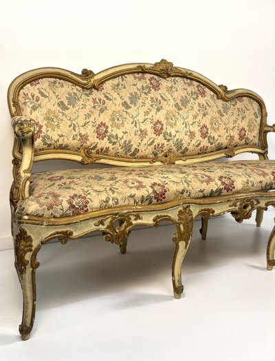 Sofa in lacquered and gilded wood, Lombardy, 18th century