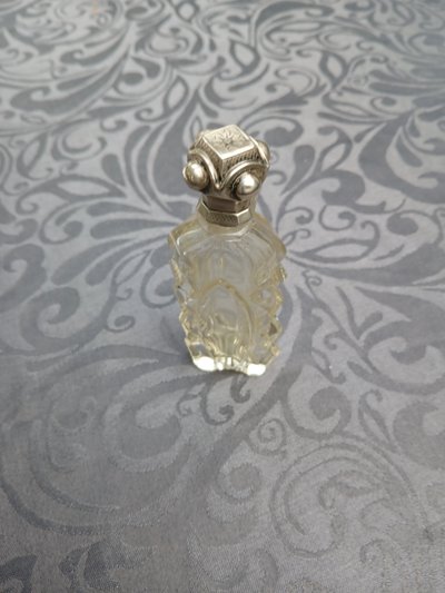 salt or perfume bottle.