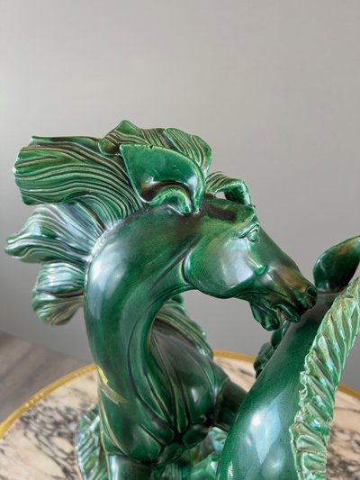 Scultura in ceramica smaltata, due cavalli, firmata R. Prunet, XX secolo