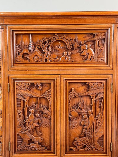 Meuble Bar Asiatique En Bois Sculpté , Début XXe Siècle