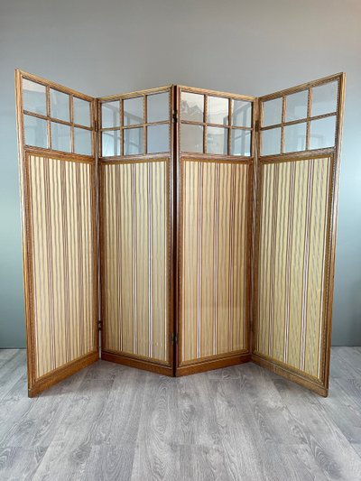 Alter Paravent mit vier Blättern - Geschnitztes Holz, Glas und gestreifter Stoff - 19. Jahrhundert