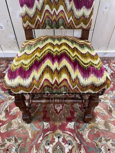 4 Louis XIII -Stühle in gedrehter Holz und Samt
