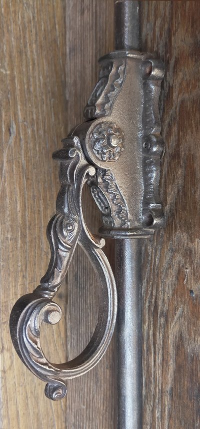 5 Crémones Anciennes Complètes XVIIIème Dessin Tête d'Oiseau Zoomorphe Boiserie Fenêtres Portes 