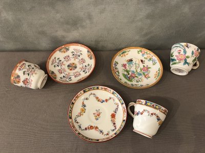 Set di 3 tazze da caffè in porcellana Minton del XIX secolo