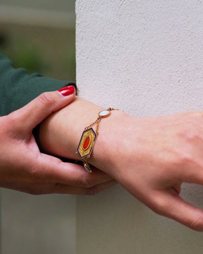 Bracelet cornaline Premier Empire en or 18k, Collier ancien vers 1810, or émail, Bijou Ancien