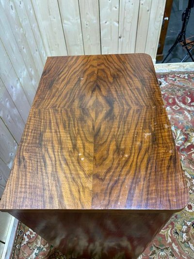 Small showcase art deco in walnut and plating