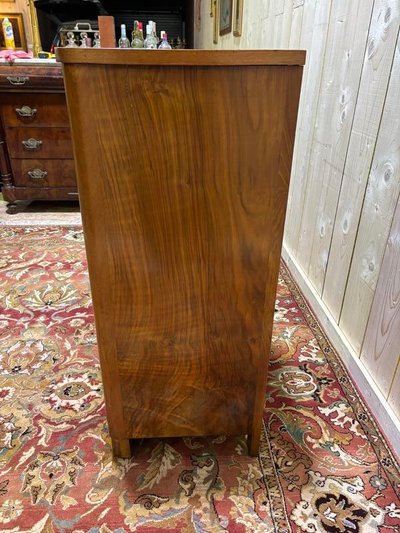 Small showcase art deco in walnut and plating
