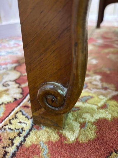 Louis XV / Rockery Style Driving Dresser