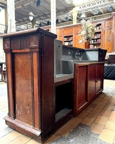 Bar avec façade en marqueterie des années 50