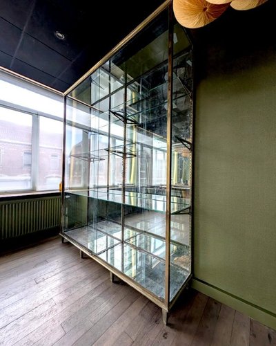 Large brass display case 200 x 250 x 50 cm