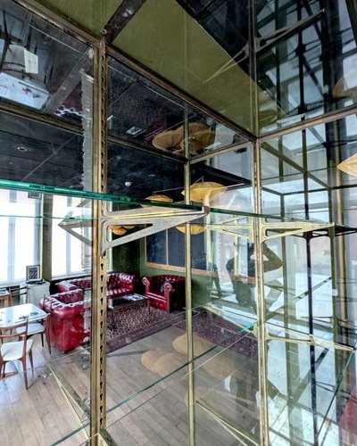 Large brass display case 200 x 250 x 50 cm