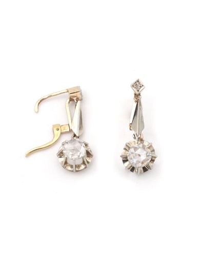 Dormeuses Art Deco diamants en or 18k et platine, taille rose hollandaise, 1,10ct, bijou ancien