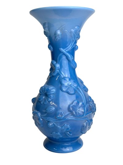 Opaline fantasia vase with Bindweed design