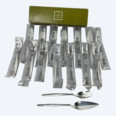 Christofle Orly pattern fish cutlery
