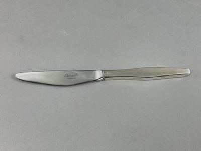 Douze couteaux à entremet modèle ORLY Christofle 
