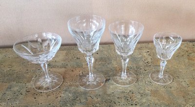A service of cut crystal glasses comprising 70 pieces.