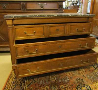 Commode Louis XVI