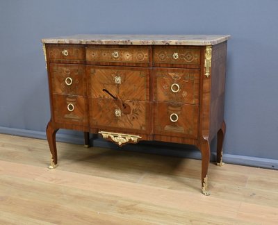 Commode Sauteuse, style Transition Louis XV/Louis XVI – Début XXe