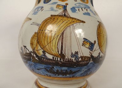 Pichet Trompeur Pot Surprise Faïence Nevers Train Bateaux Gabares 19th century