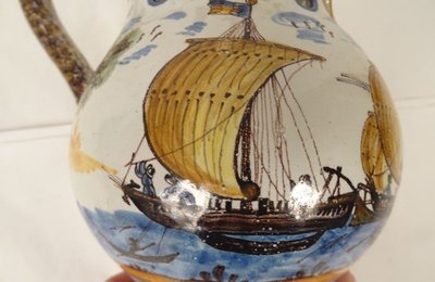 Pichet Trompeur Pot Surprise Faïence Nevers Train Bateaux Gabares 19th century