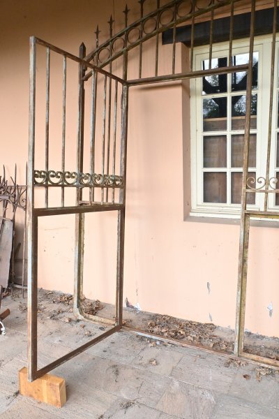 Important Iron Property Gate - 1st Part 19th century