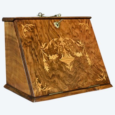 Walnut burl letter box - Early 20th century