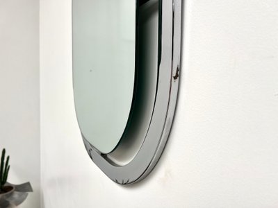 Miroir Bauhaus en acier chromé
