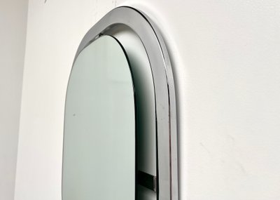 Miroir Bauhaus en acier chromé