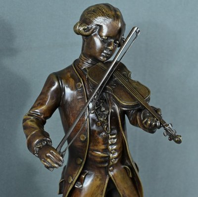 Bronzo "Mozart che suona il violino" di J-M. Schneider - Inizio XX secolo