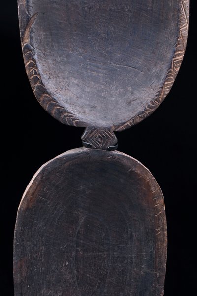 Plateau en bois, Art Tribal, Art Océanien, Arts Premiers, Papouasie Nouvelle Guinée, Plat