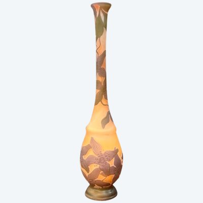 Vaso "Clematis" in stile Art Nouveau di Emile Gallé