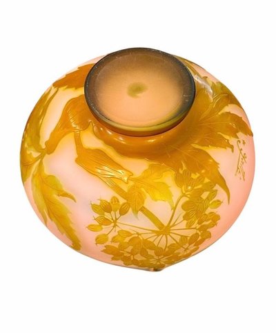 Tazza Emile Gallé "Ombelles" in stile Art Nouveau