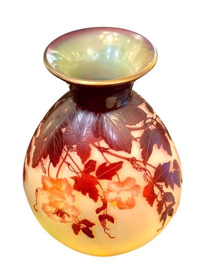 Vaso Art Nouveau "Cobées Rouges" di Emile Gallé