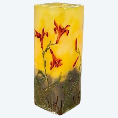 Vaso Daum Nancy Art Nouveau "Jacinthes