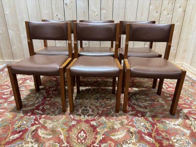 Series of 6 chairs in the Taste of Recaain Leather Assizes