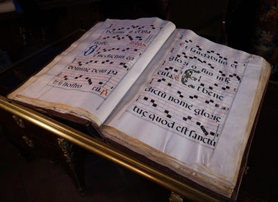 Large mass antiphonary of 260 pages, dated 1736