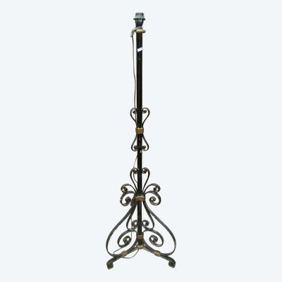 Floor lamp