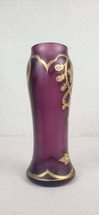 Vaso in vetro smaltato circa 1900