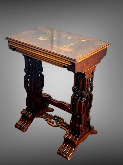 SERIES OF 4 JAPANESE-STYLE NESTING TABLES ATTRIBUTED TO "DAI-NIPPON 1889" IN PARIS