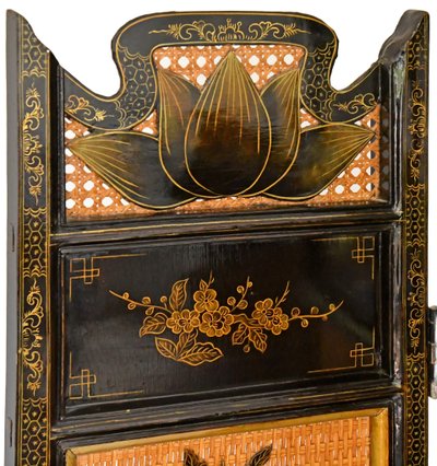 Paravento a quattro pannelli in stile giapponese con decorazione floreale 