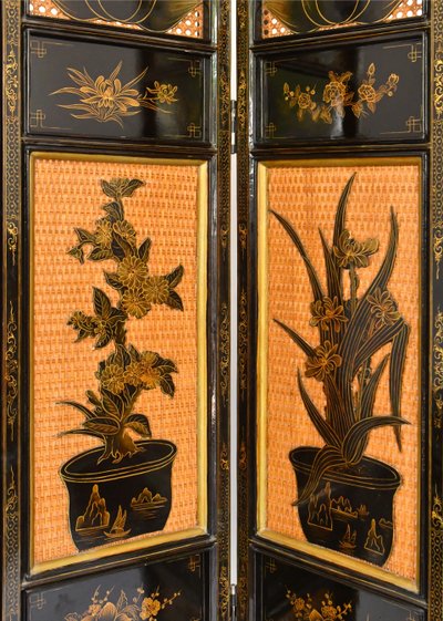 Paravento a quattro pannelli in stile giapponese con decorazione floreale 