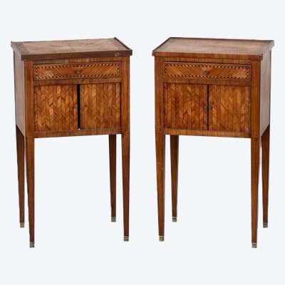 Paire de tables de chevet